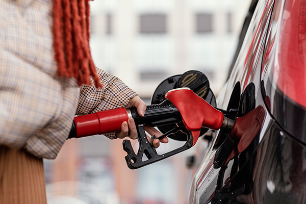 سائقون مدربون ومهنيون